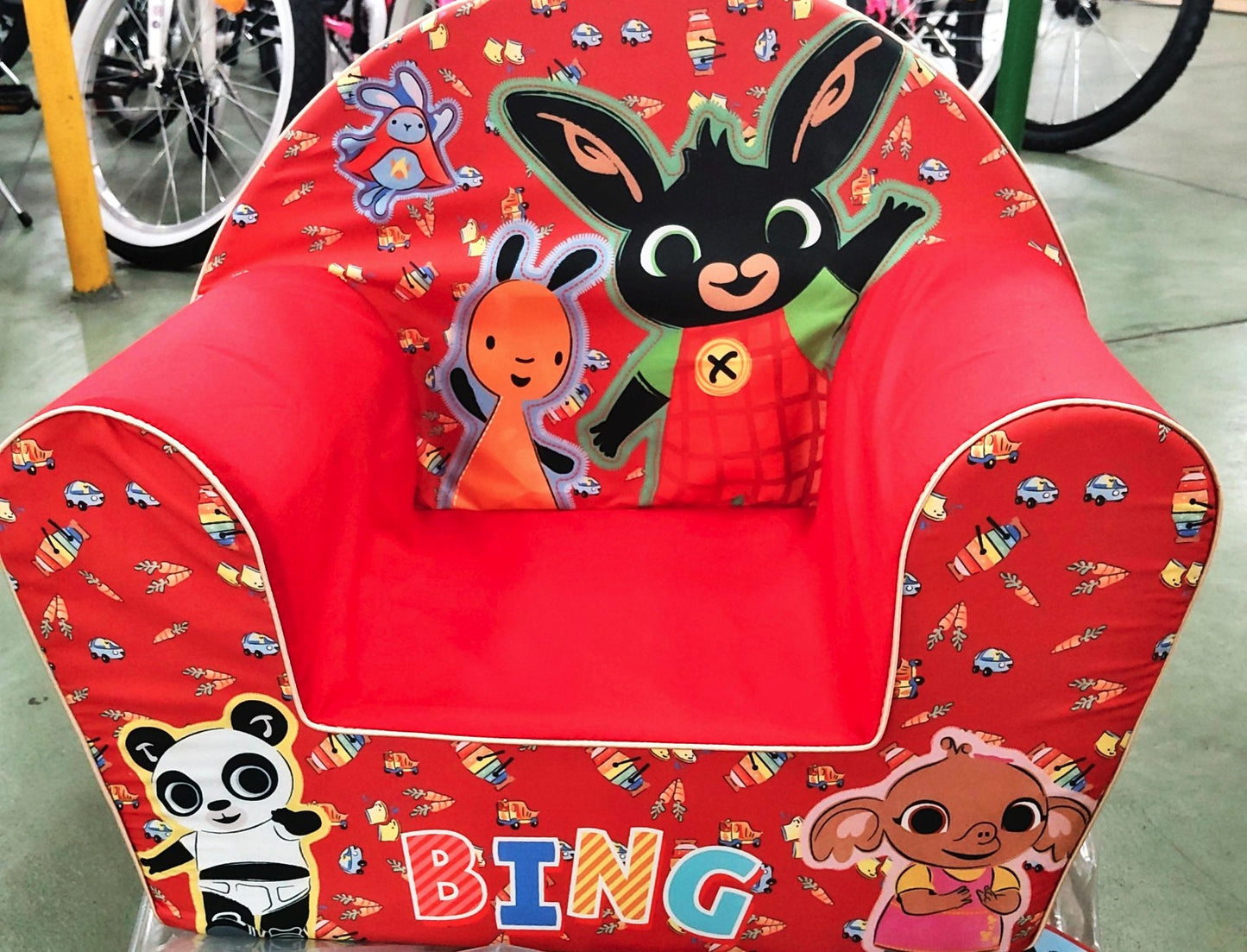 POLTRONCINA BING ROSSA