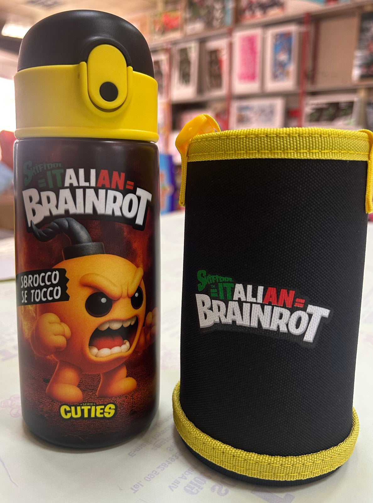 BORRACCIA CON PORTABORRACCIA E CANNUCCIA SKIFIDOL BRAINROT SBROCCO SE TOCCO
